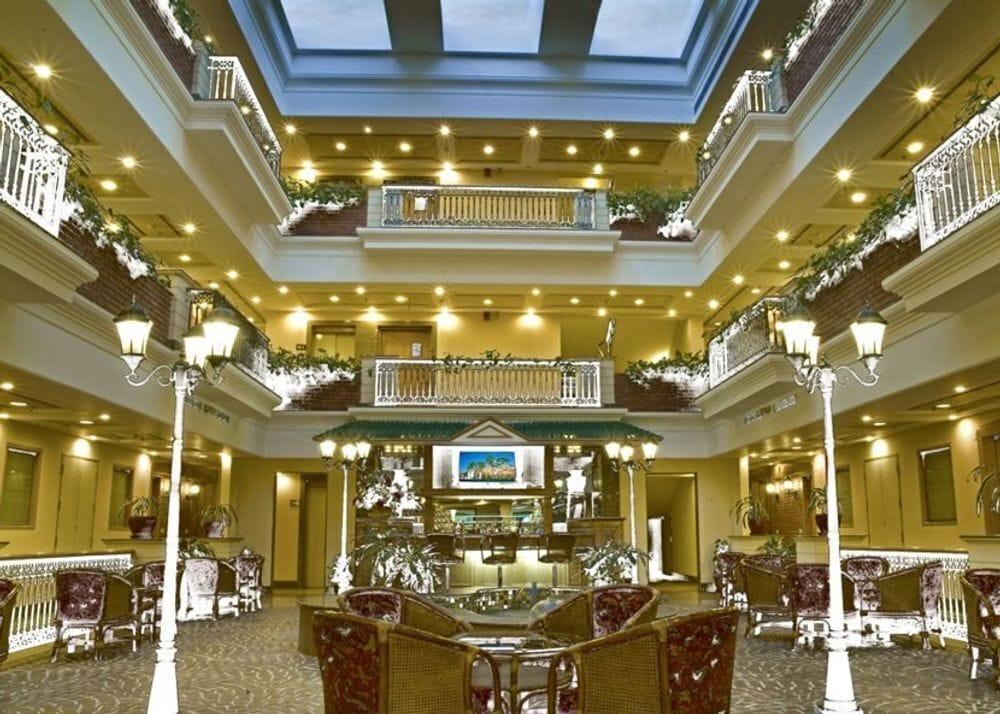 Savoy Suites Νόιντα Εξωτερικό φωτογραφία